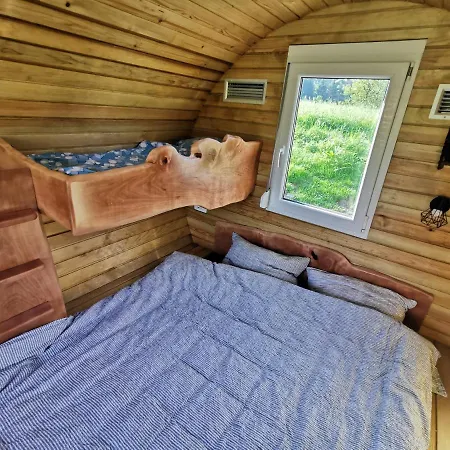 Kemp Cowboy's Land Visnja Gora