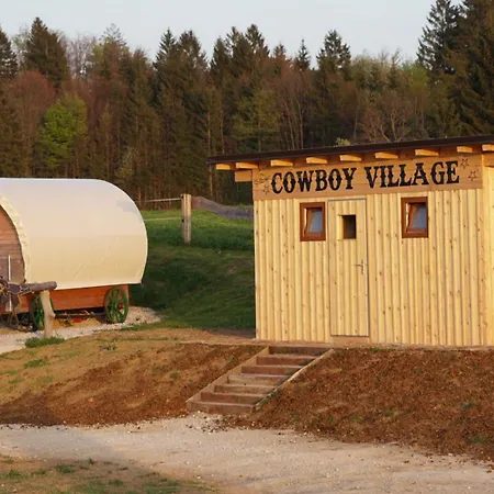Kemp Cowboy's Land