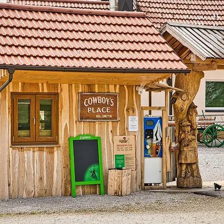 Cowboy's Land * Visnja Gora